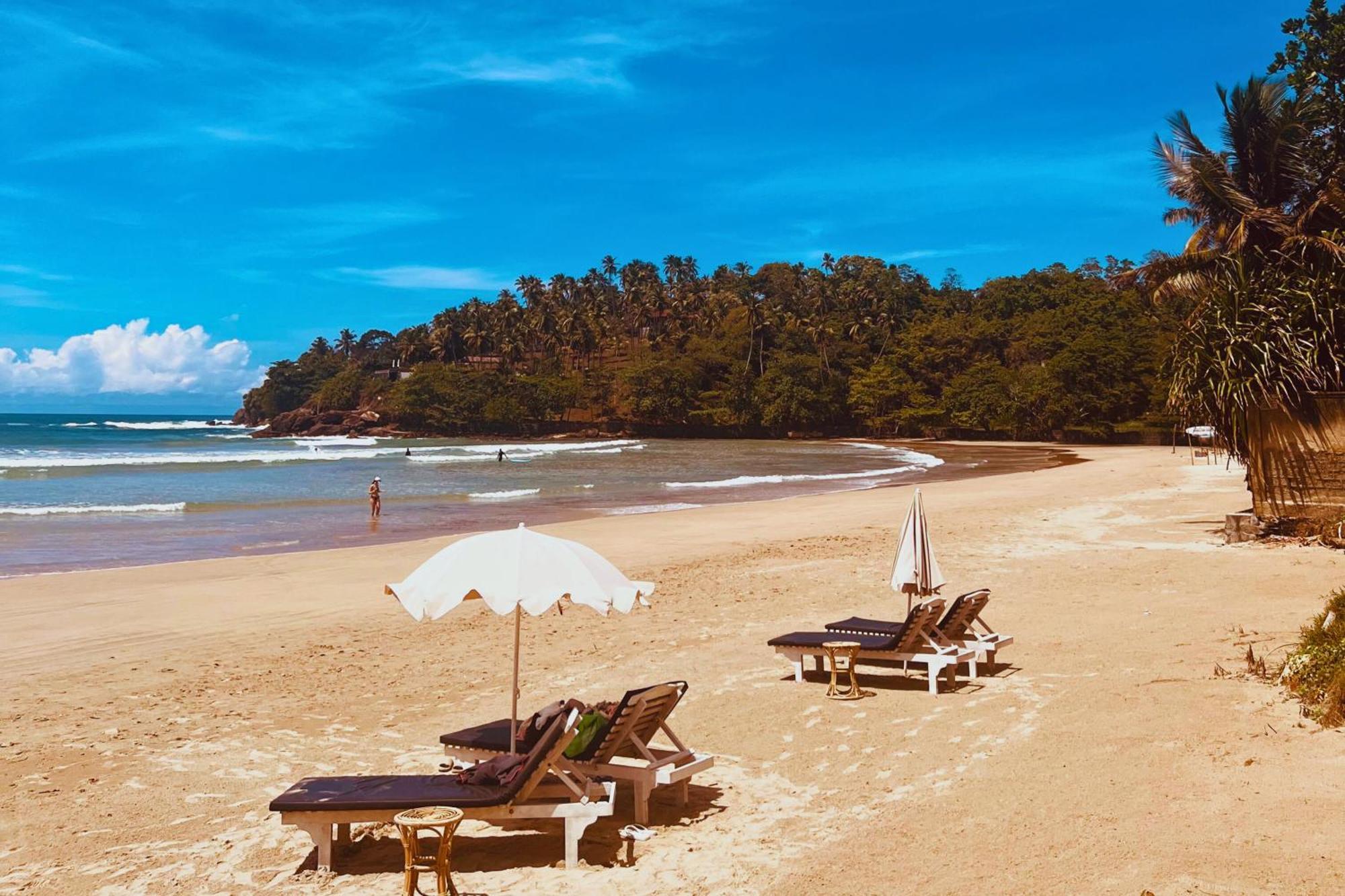 Calma - Surf, Yoga & Coffee On A Private Beach Dikwella Εξωτερικό φωτογραφία